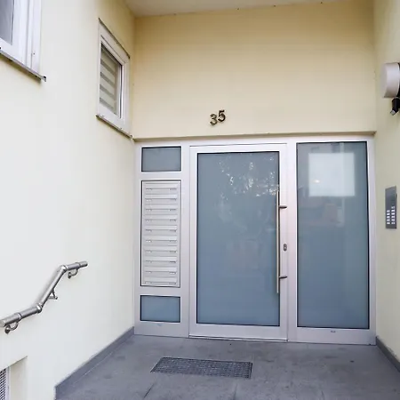 City-apartment In شقة إبلهايم